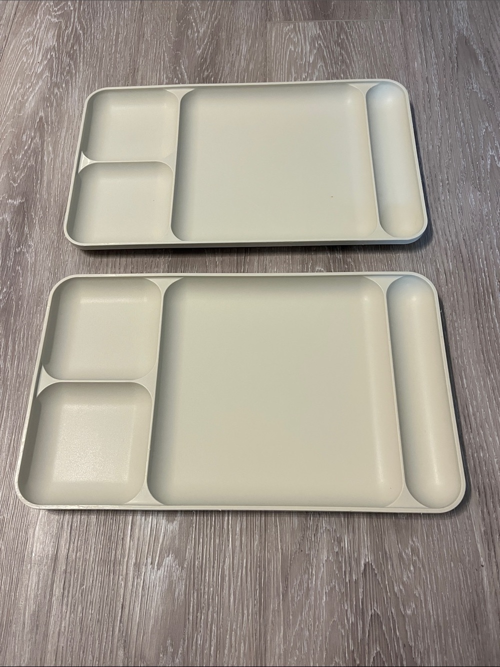 Two Tupperware divided trays 1535-1